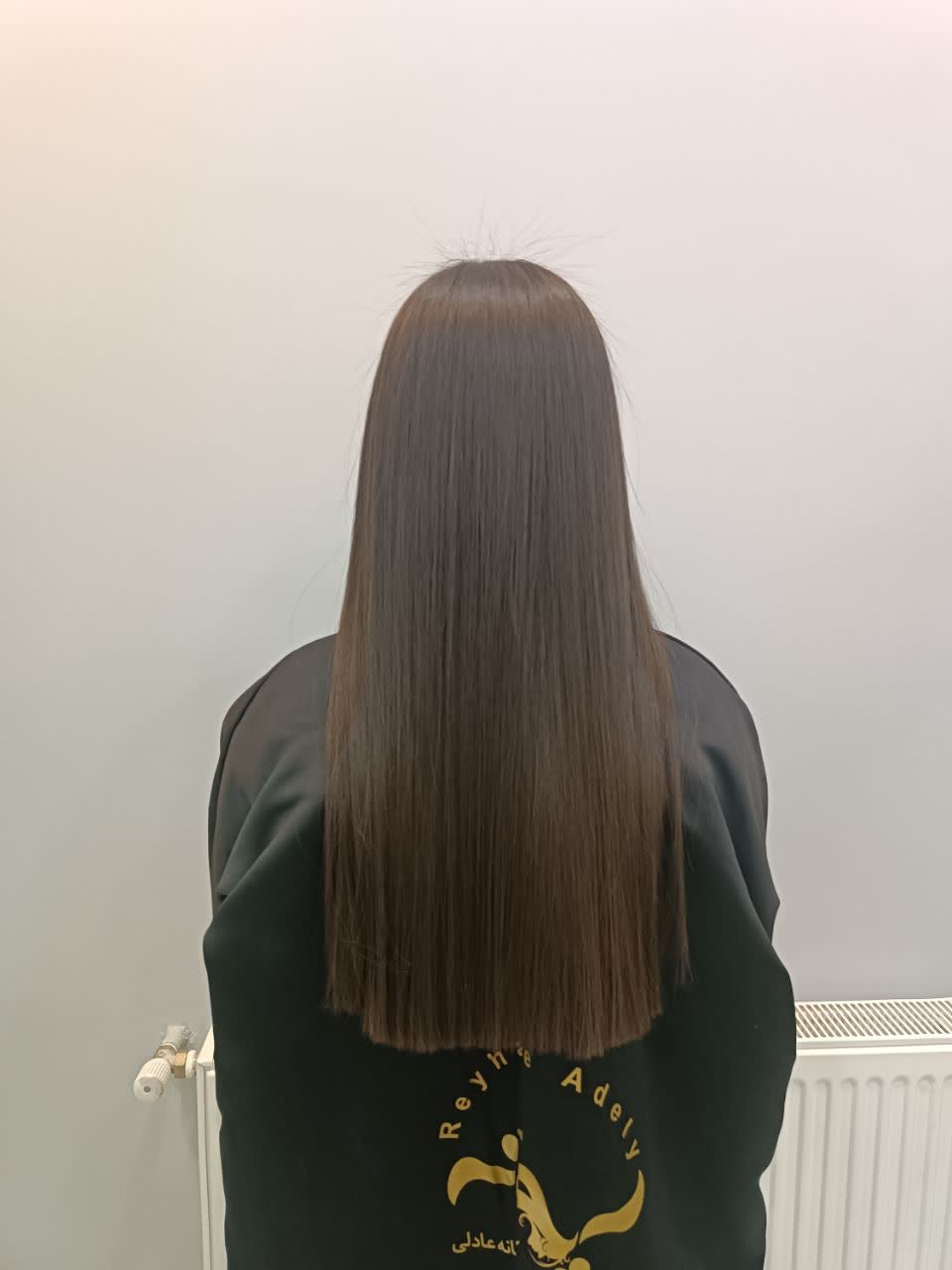 کراتین و کوتاهی مو ریحانه عادلی در قم برای رضایت مشتریان خود چه اقداماتی را انجام میدهد؟